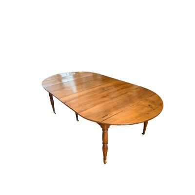 Early 19th Century Louis XVI  or Directoire Style French Provincial Extending Dining Table.