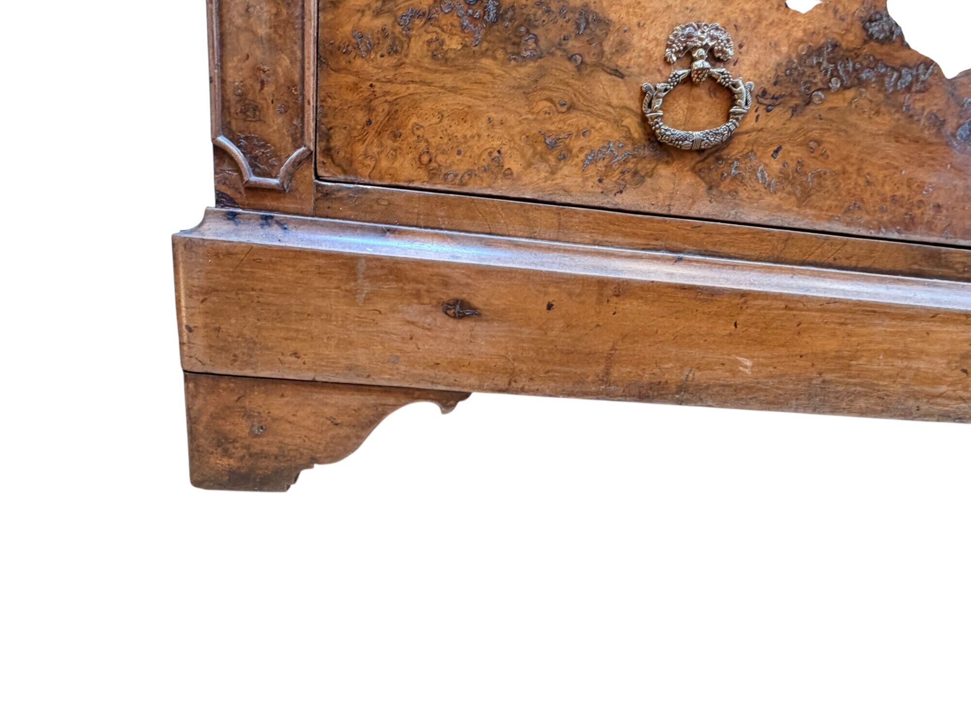 French Provincial Charles X Burled Walnut Commode. - Image 13